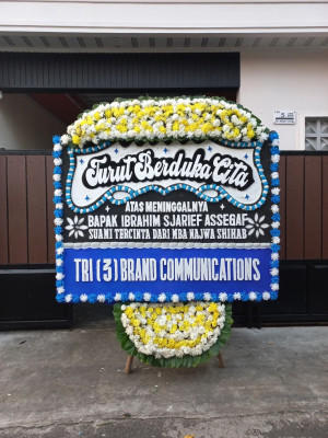 Papan Bunga Duka di Naga Huta Timur